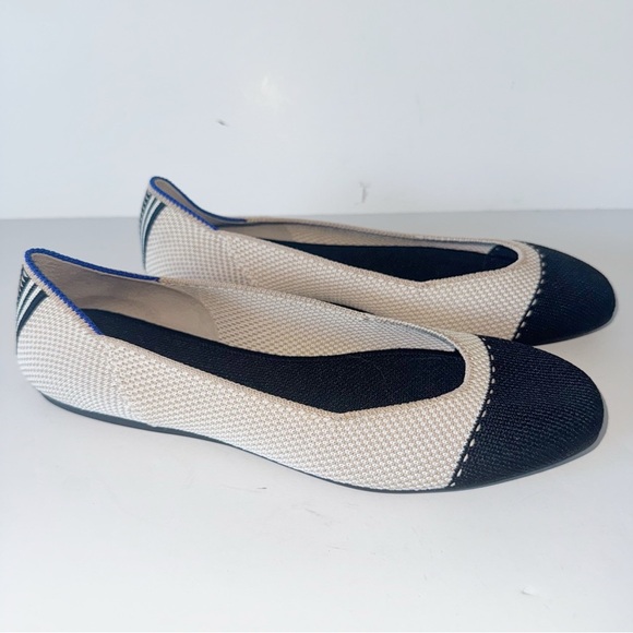 Rothy's Ballet Flat Cream Black Captoe TUXEDO Back Stripe Flat Shoes Sz 6.5/7 - Picture 5 of 16